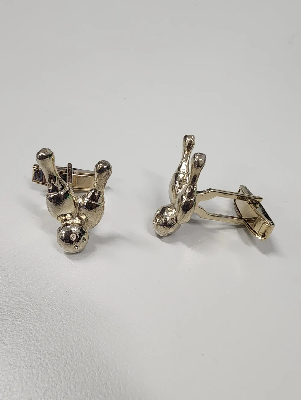 Figural Bowling Cuff links 3D Bowling Ball & Pins Novelty Retro Gold-Tone Sports